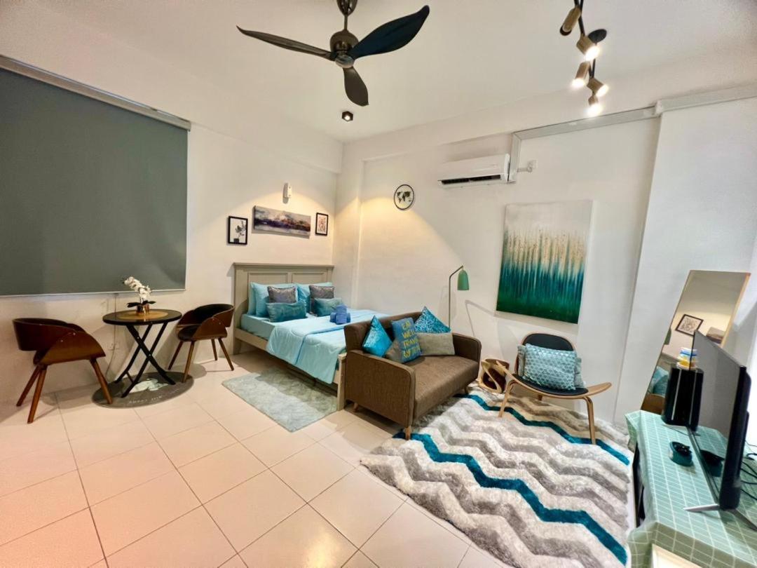 Homie - 1 With Kitchen, Dining Table, Sofa, Tv With Pool And Free Wifii 500 Meter Dari Hospital Sultanah Bahiyah Kedah Alor Setar