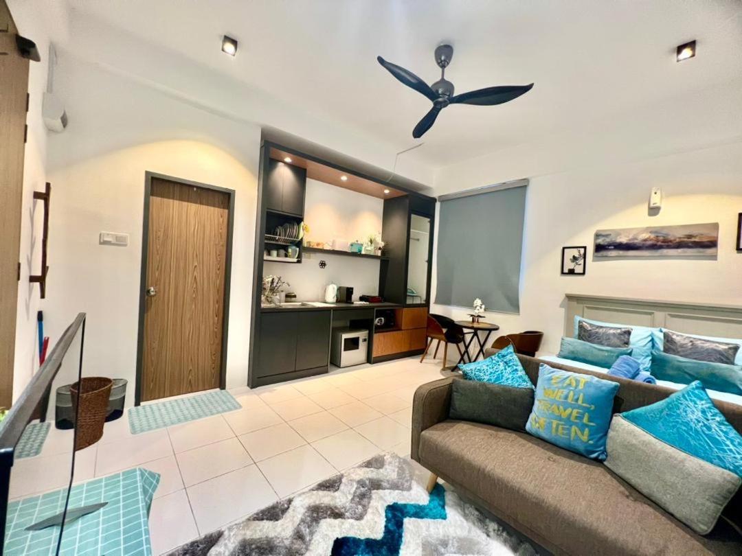 Homie - 1 With Kitchen, Dining Table, Sofa, Tv With Pool And Free Wifii 500 Meter Dari Hospital Sultanah Bahiyah Kedah Pangsapuri